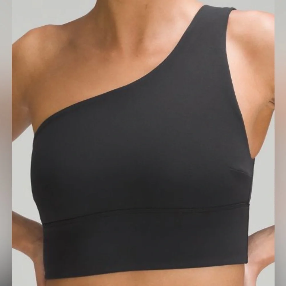 LULULEMON ALIGN ASYMMETRICAL BLACK COLOR BRA C/D SIZE 14 NWT